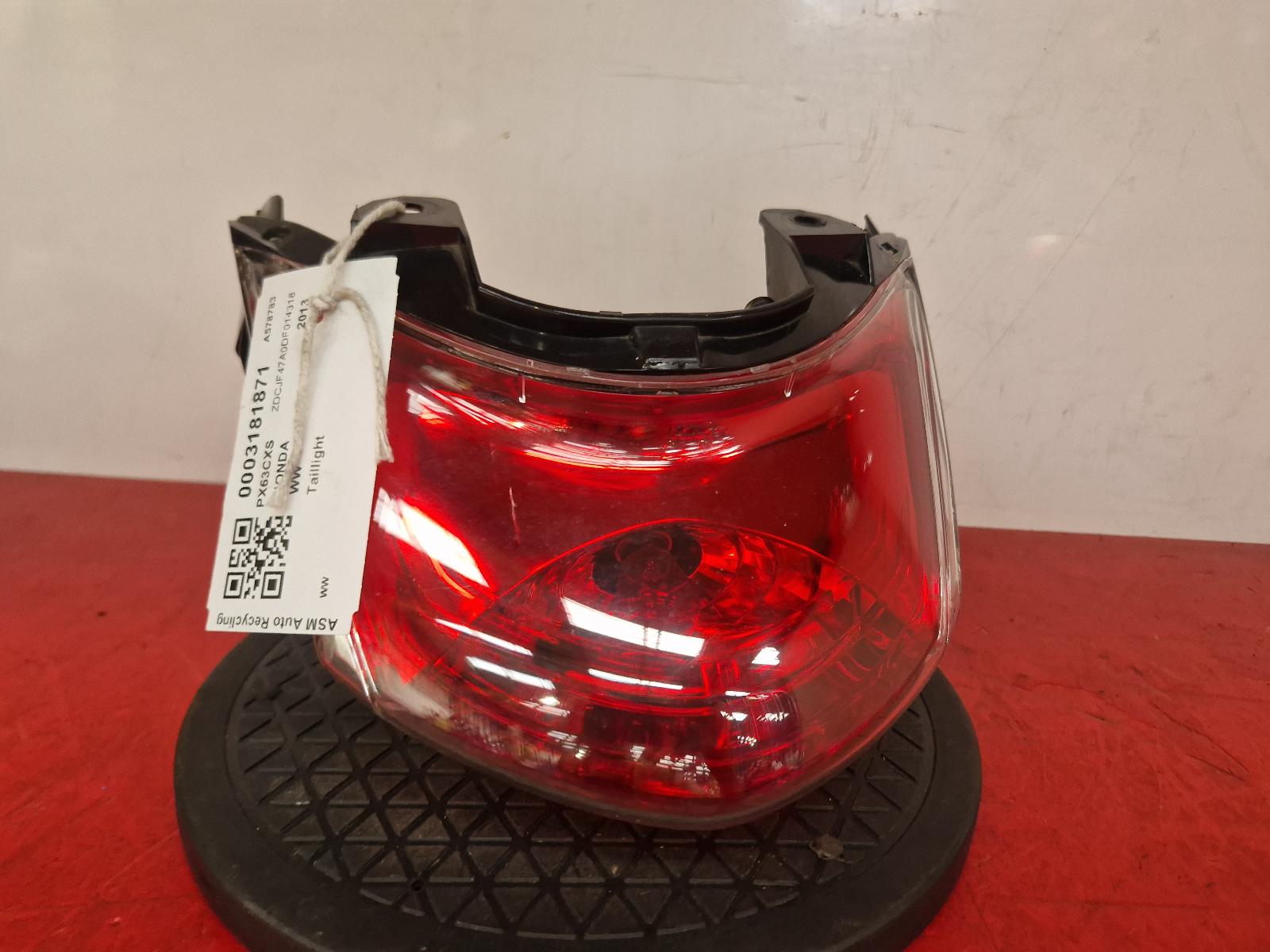 View Auto part Taillight Honda Ww 2013