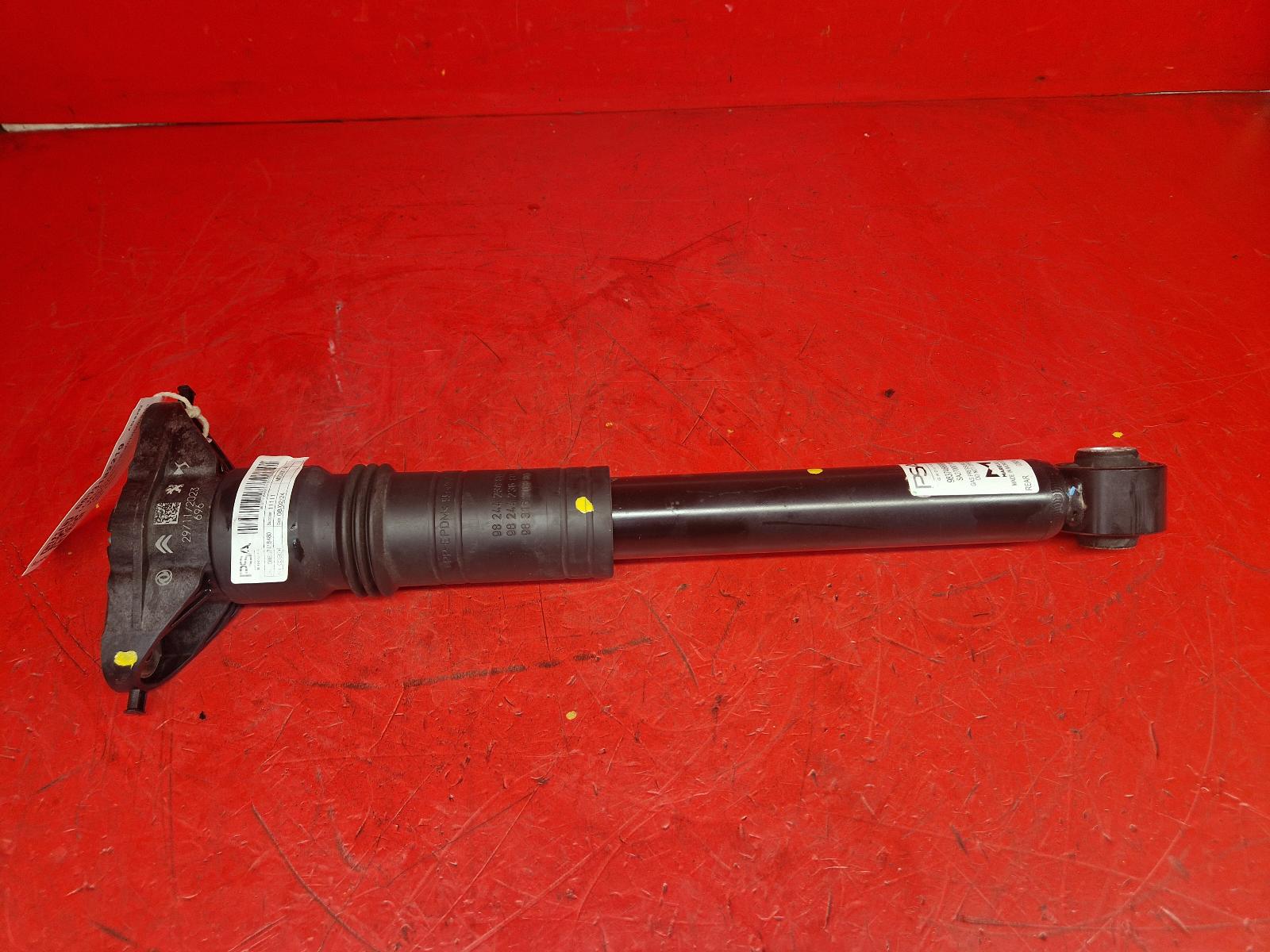 View Auto part RR Strut Vauxhall Corsa 2024