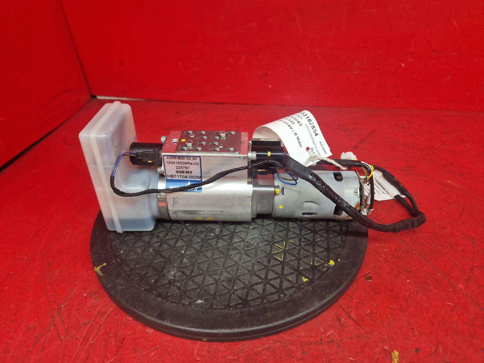 View Auto part Convertible lift motor Mercedes C Class 2017