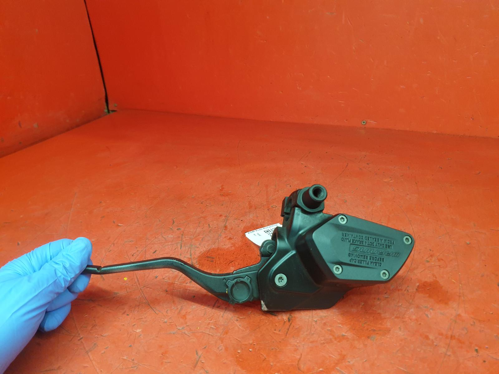 View Auto part Master Cylinder Bmw R1250 Gs Te 2018
