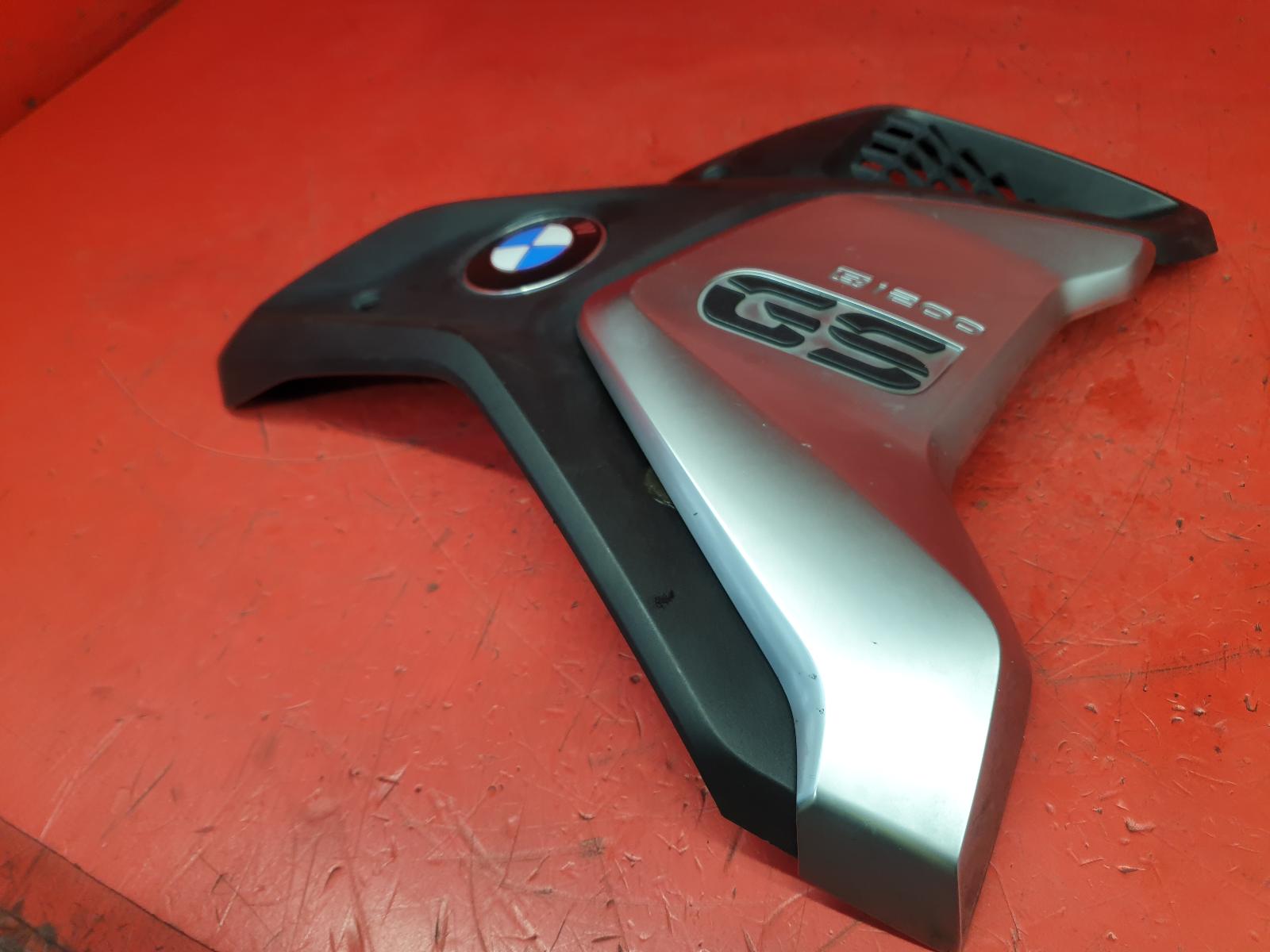View Auto part RH Middle Fairing Bmw R1200 Gs 2018