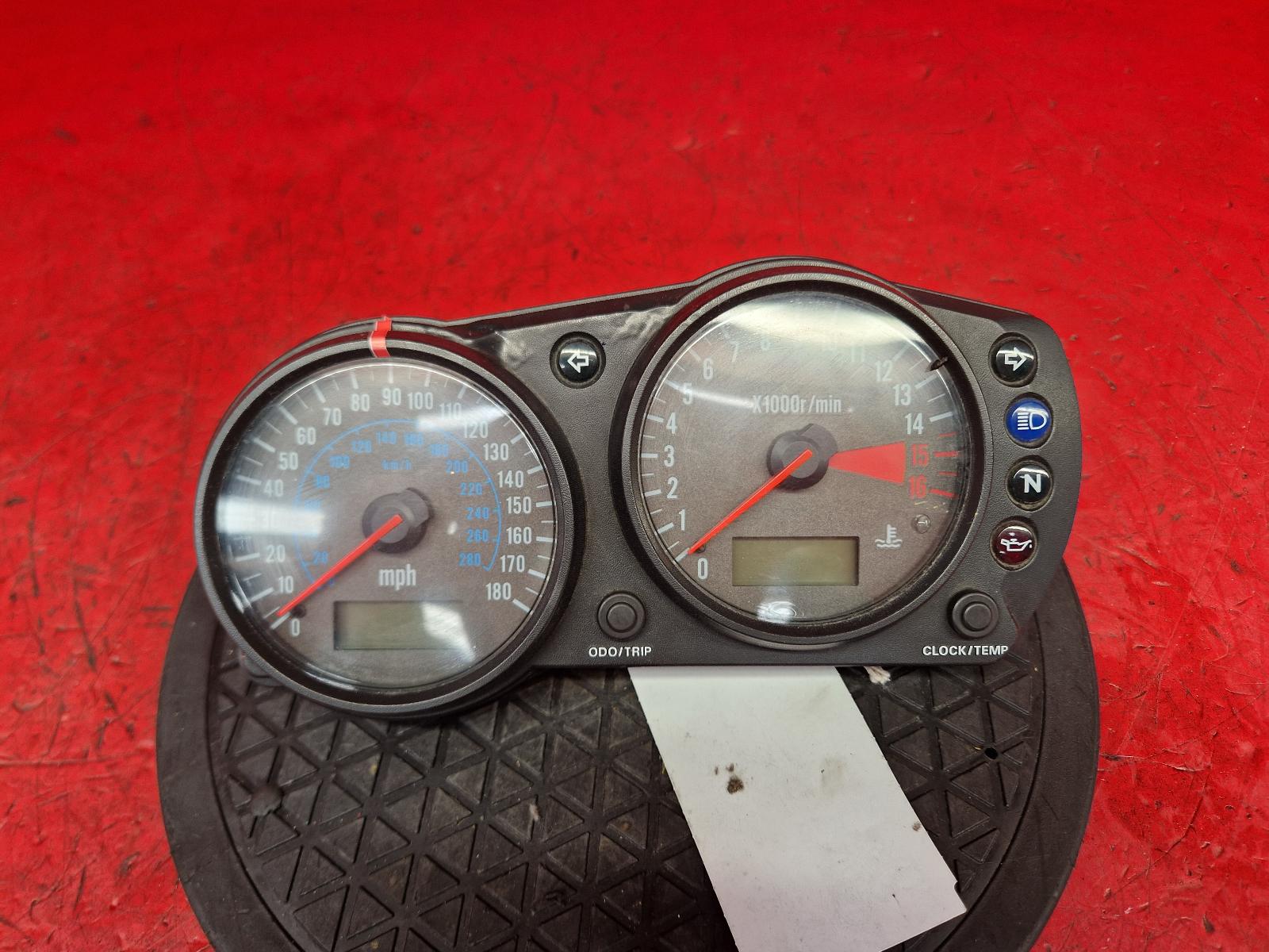 View Auto part Speedometer Kawasaki Zx 600 2002
