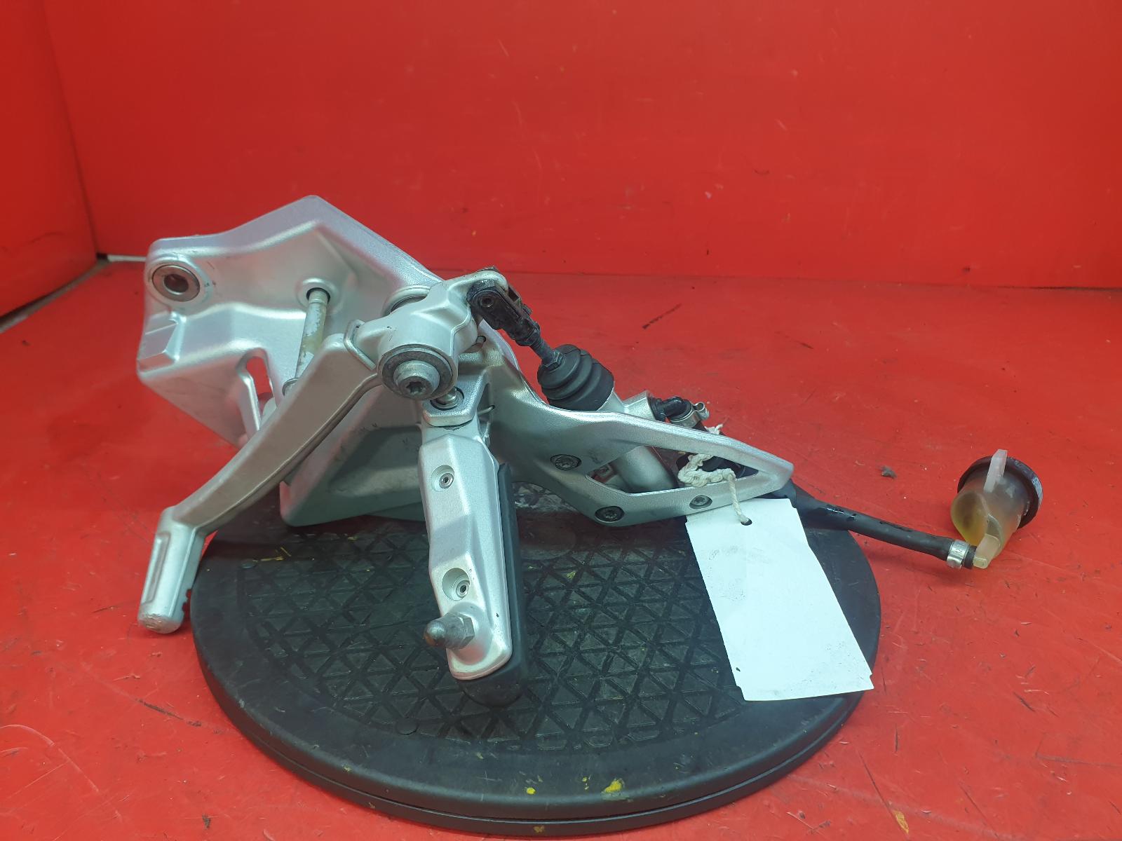 View Auto part Right Footrest Bmw F800gt 2015
