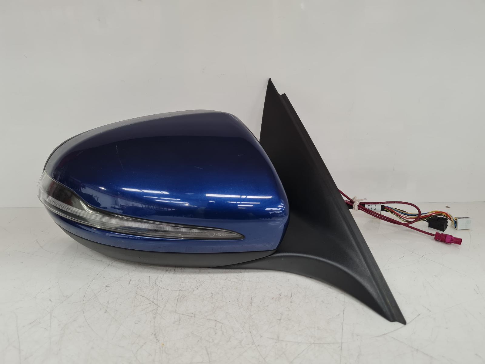 View Auto part R Door Mirror Mercedes C Class 2016