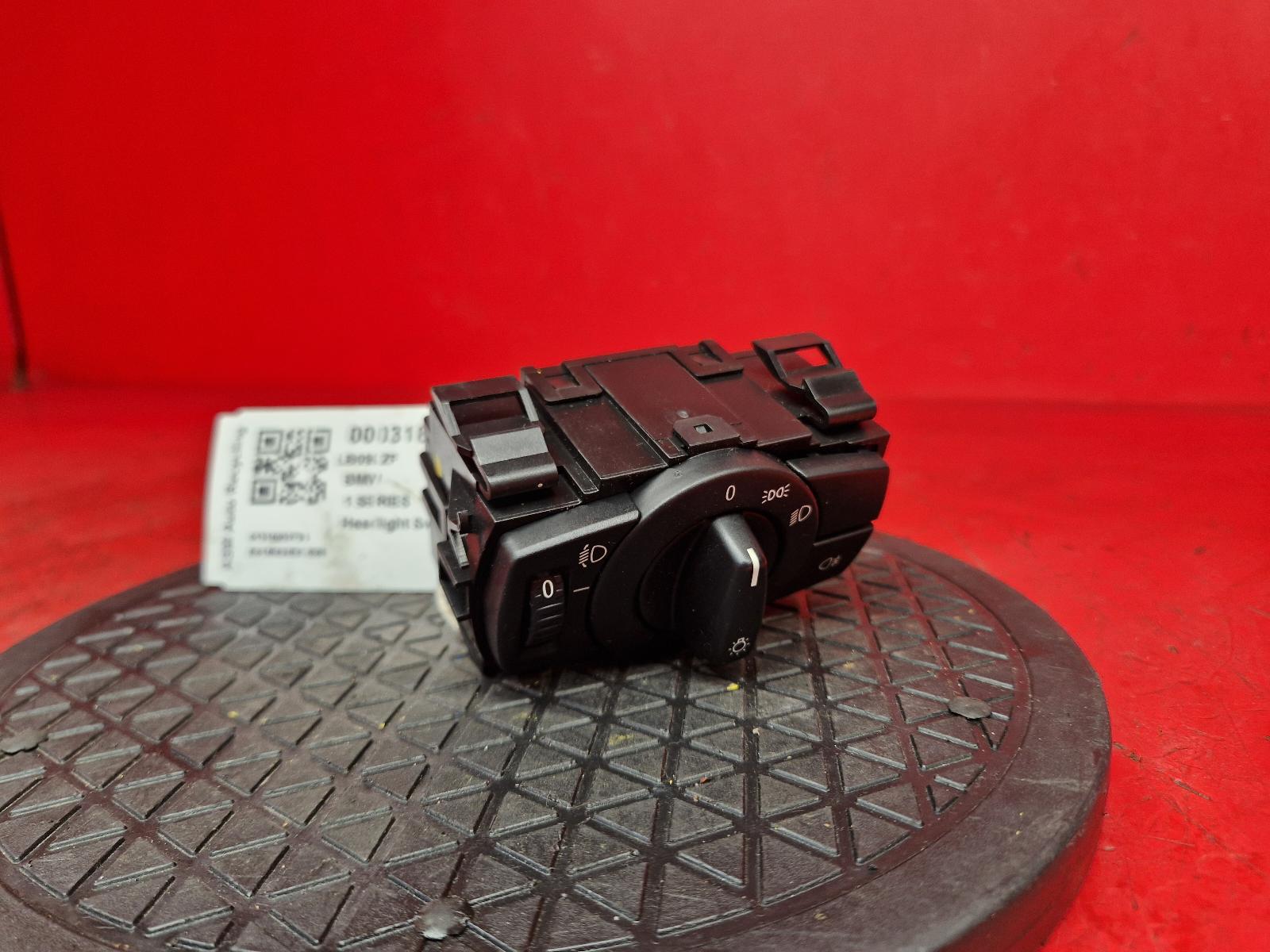 View Auto part Headlight Switch Bmw 1 Series 2009