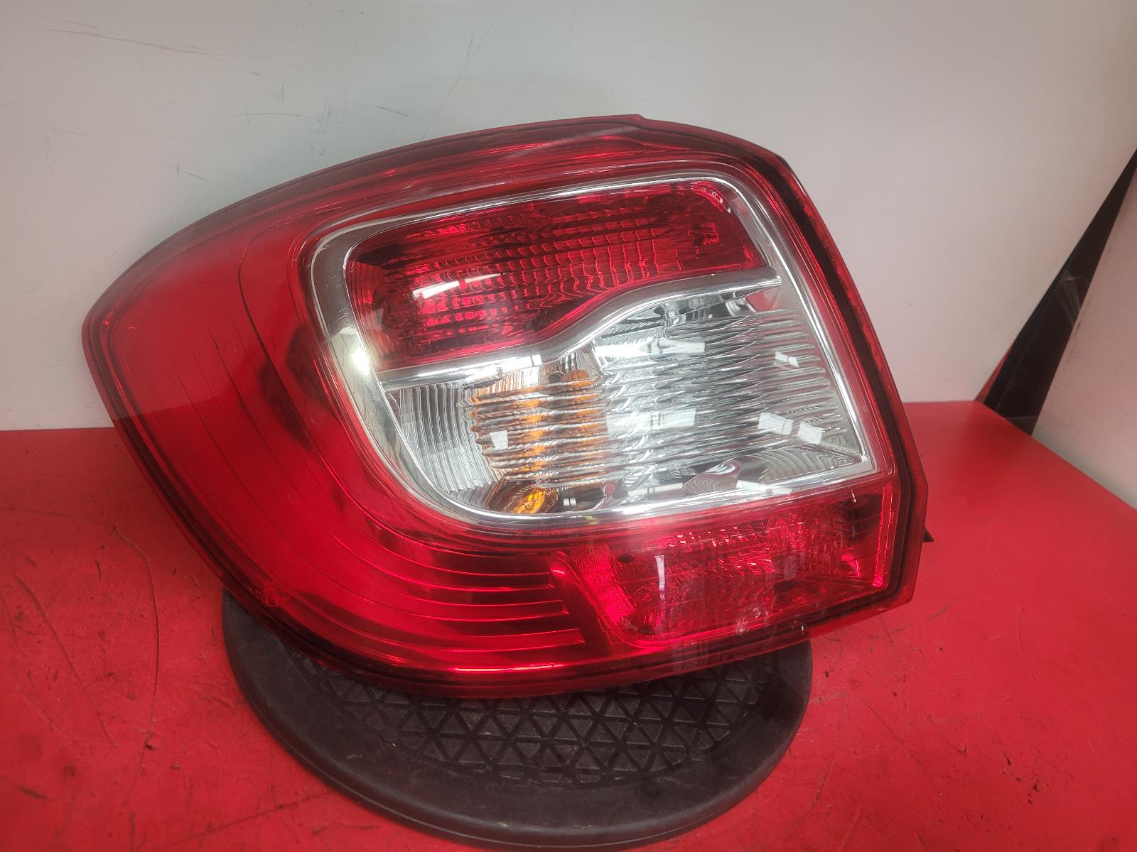 View Auto part L Taillight Dacia Sandero 2014