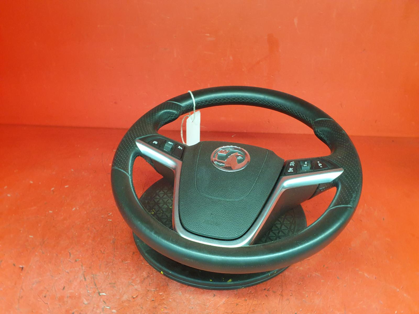 View Auto part Steering Wheel Vauxhall Insignia 2011