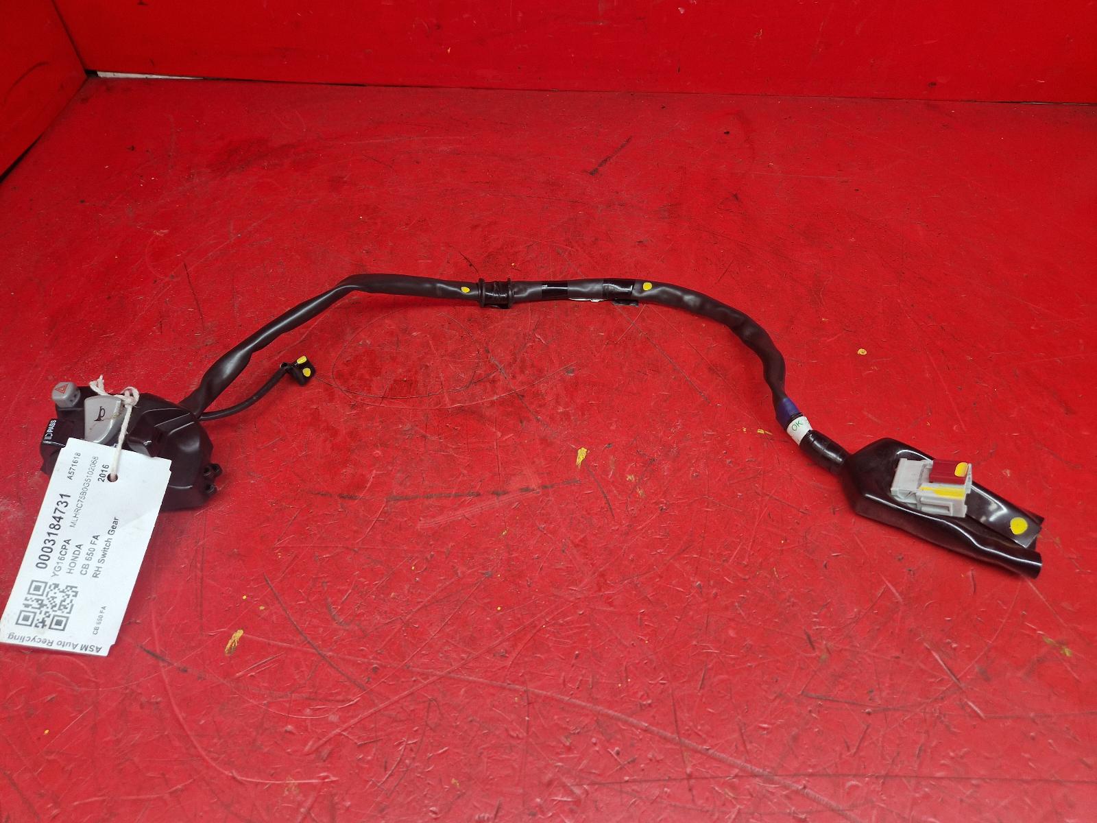View Auto part RH Switch Gear Honda Cb 650 Fa 2016