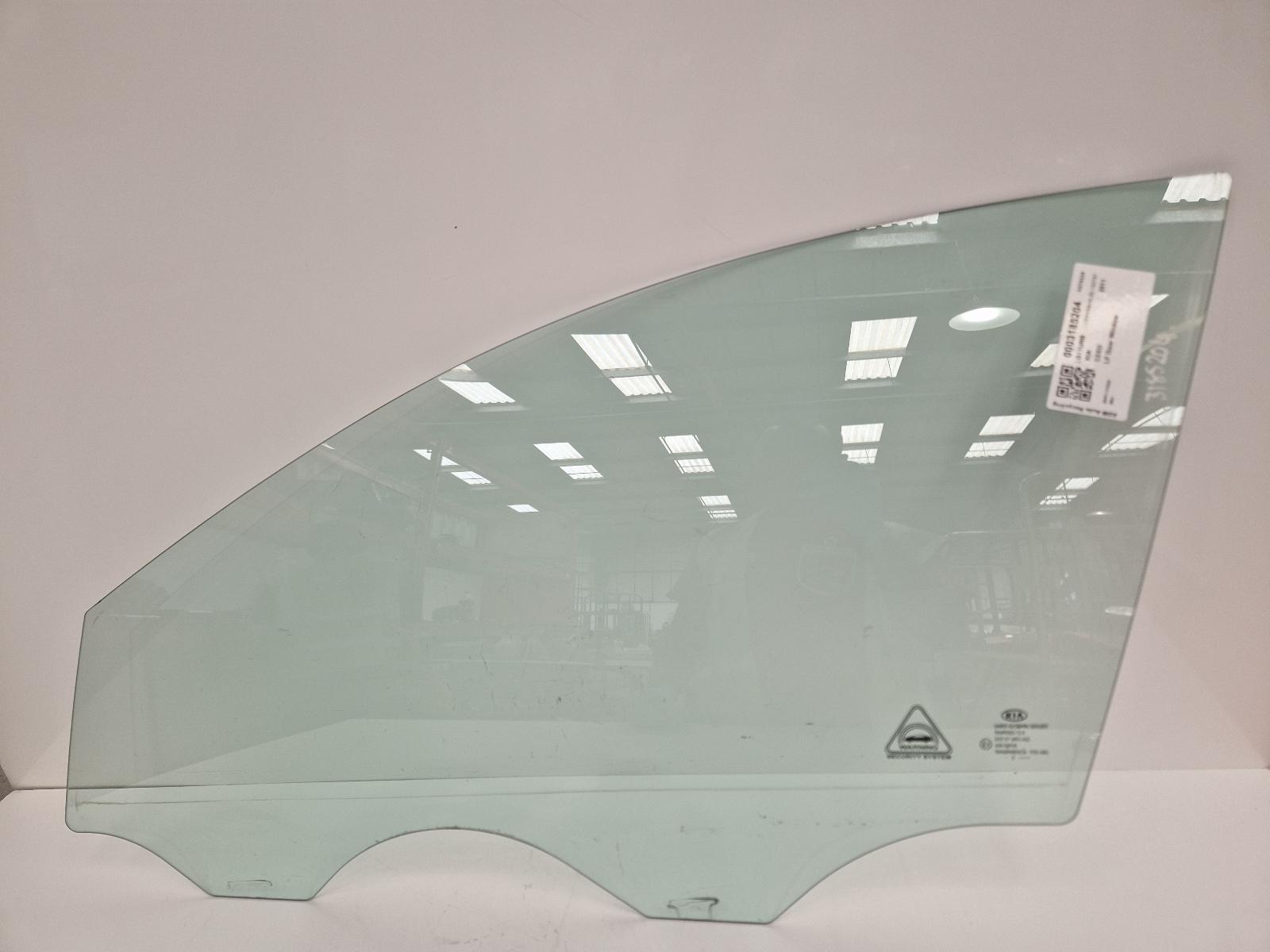 View Auto part LF Door Window Kia Ceed 2011
