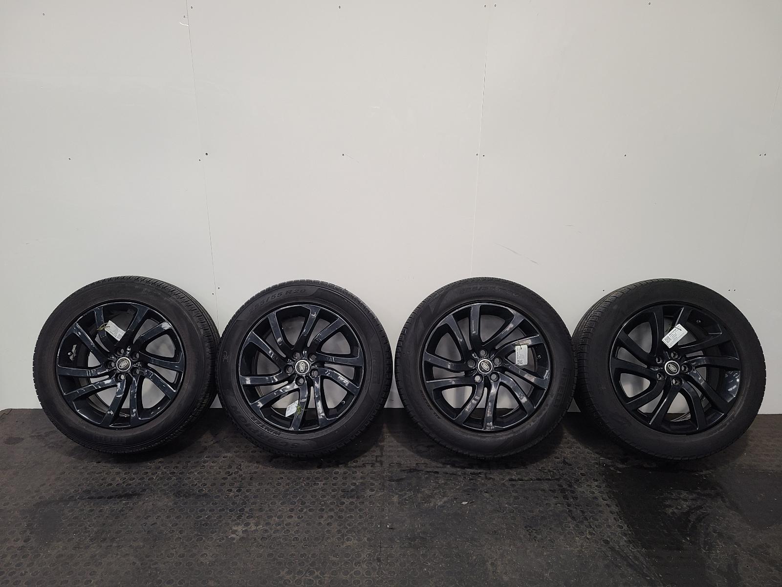 View Auto part Wheel Set Land Rover Discovery 2018