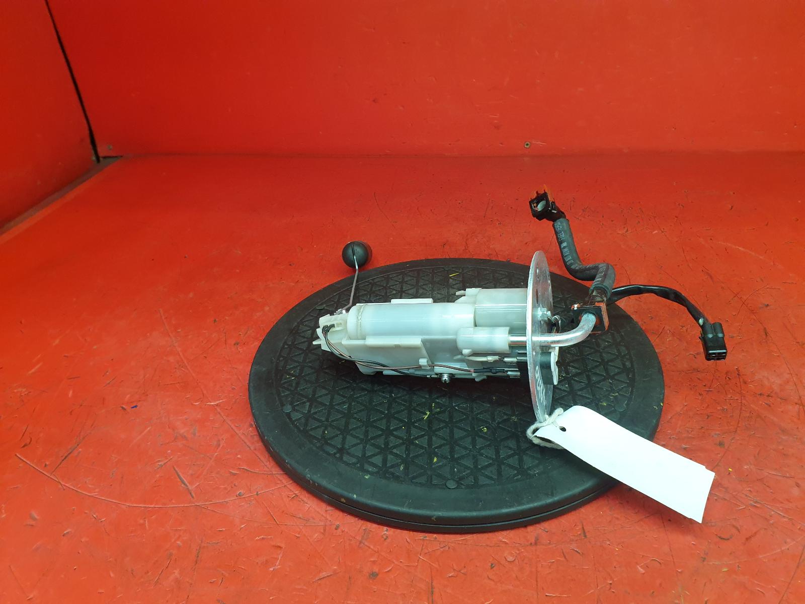 View Auto part Fuel Pump Kawasaki Ninja 400 2019
