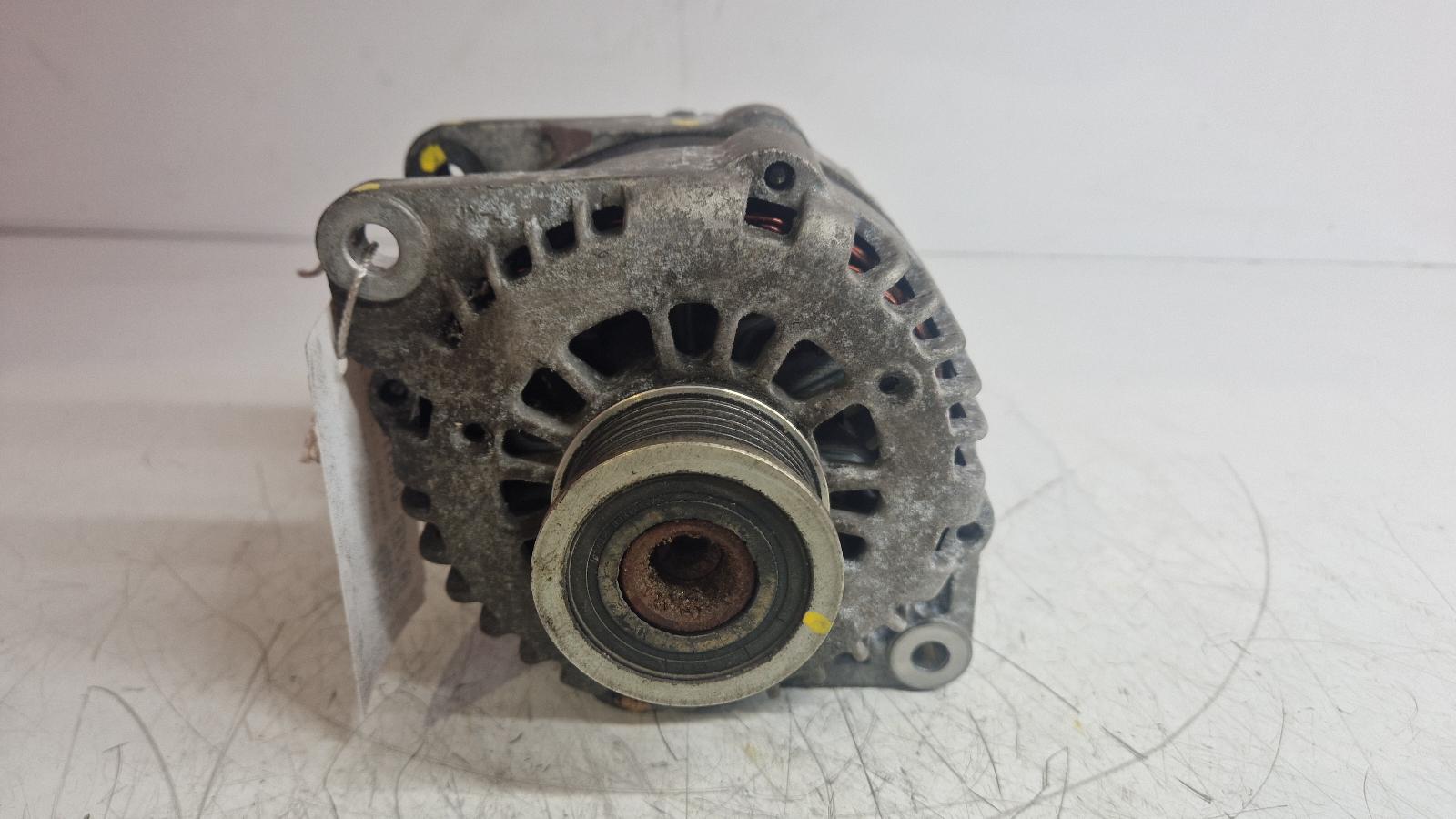 View Auto part Alternator Ssangyong Rexton 2018