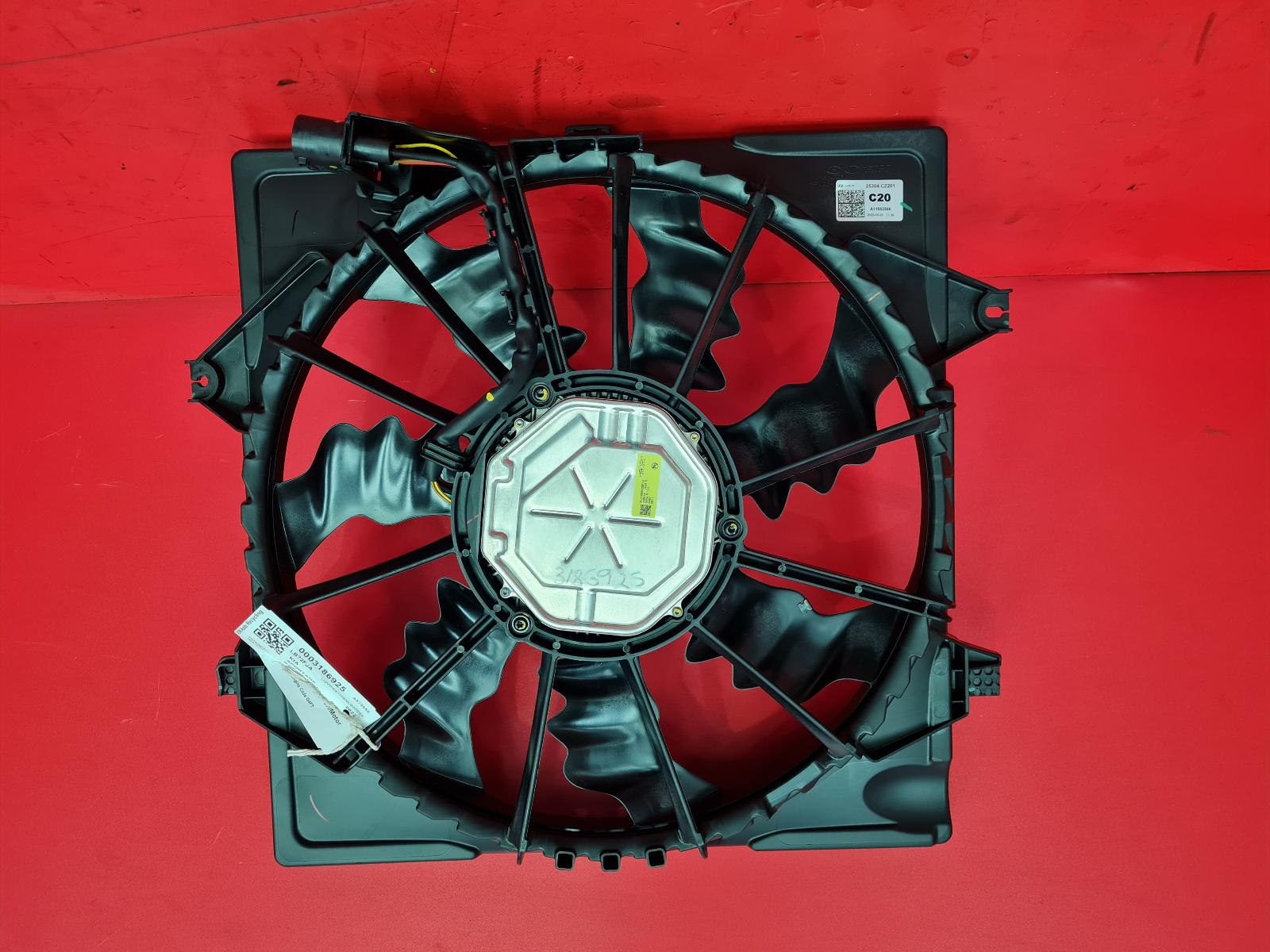 View Auto part Engine Cooling Motor Kia Sportage 2022