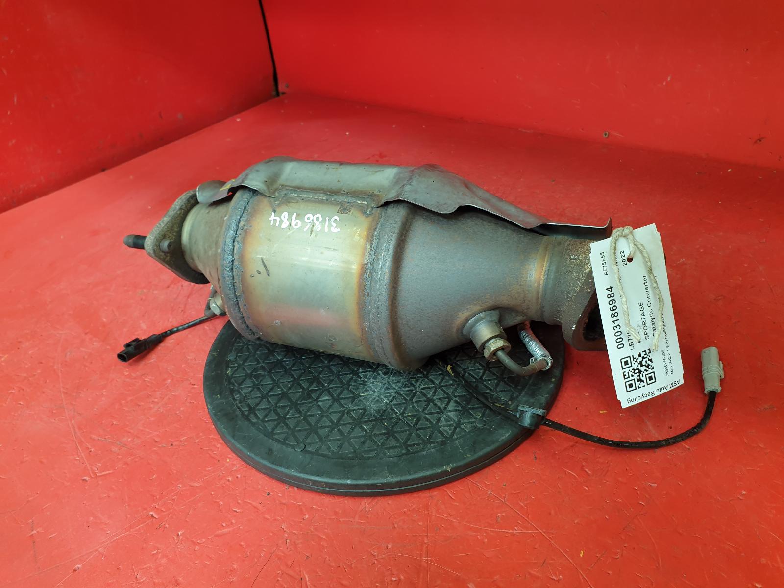 View Auto part Catalytic Converter Kia Sportage 2022