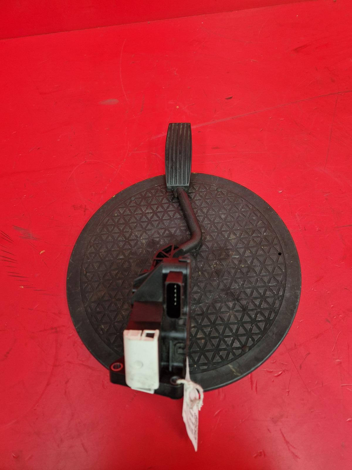 View Auto part Pedal Potentiometer Vauxhall Corsa 2010