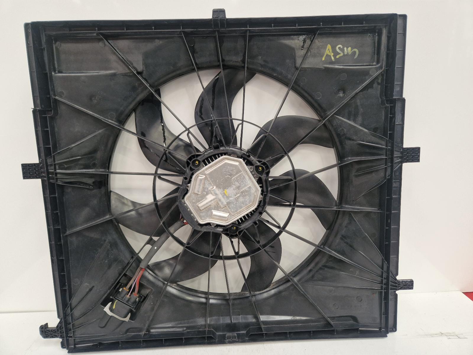 View Auto part Engine Cooling Motor Mercedes V Class 2019