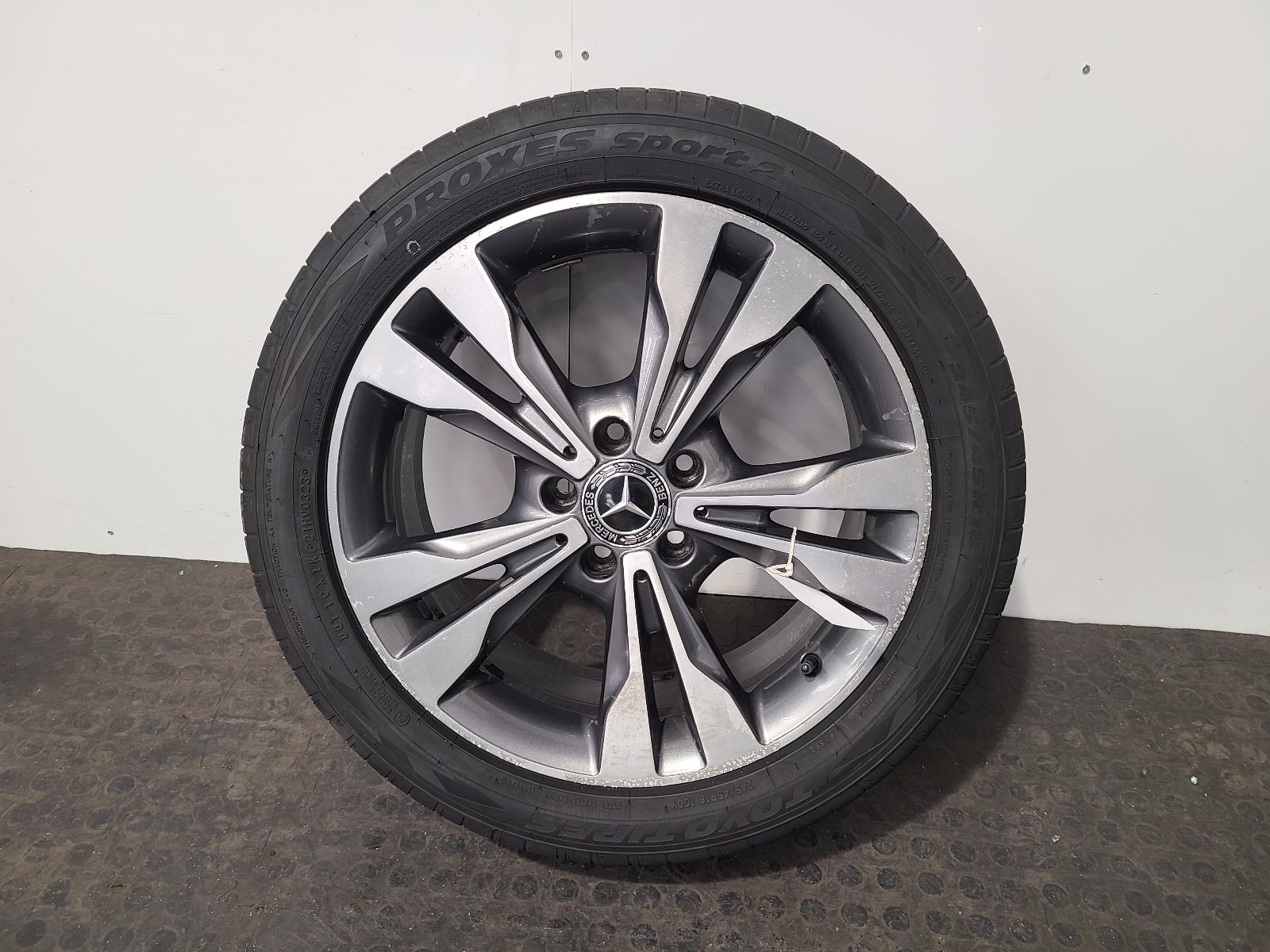 View Auto part Wheel Mercedes V Class 2019