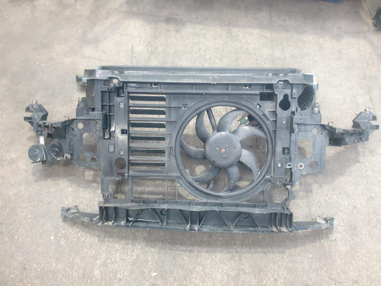 View Auto part Front Panel Mini (bmw) Countryman 2011