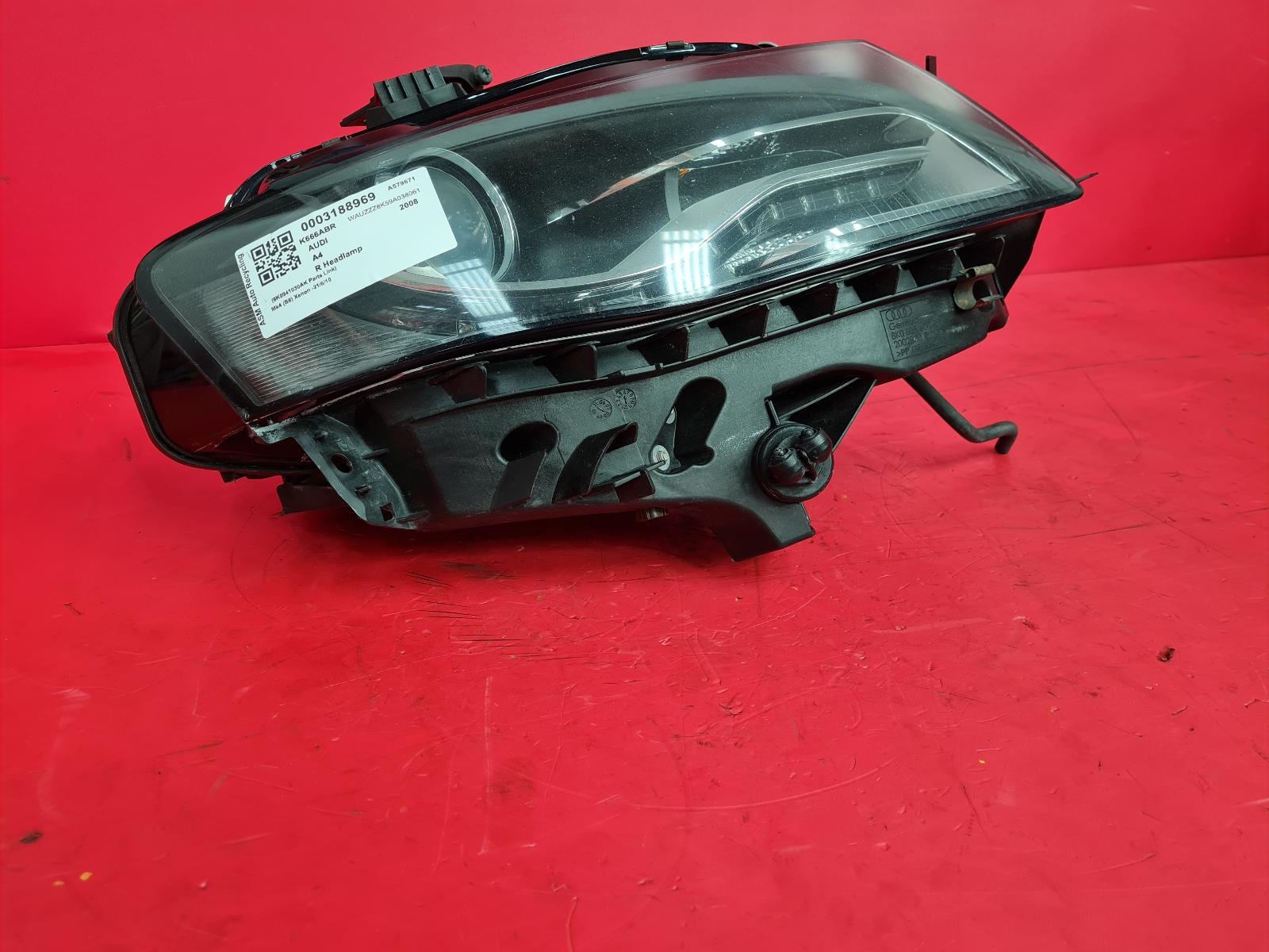 View Auto part R Headlamp Audi A4 2008