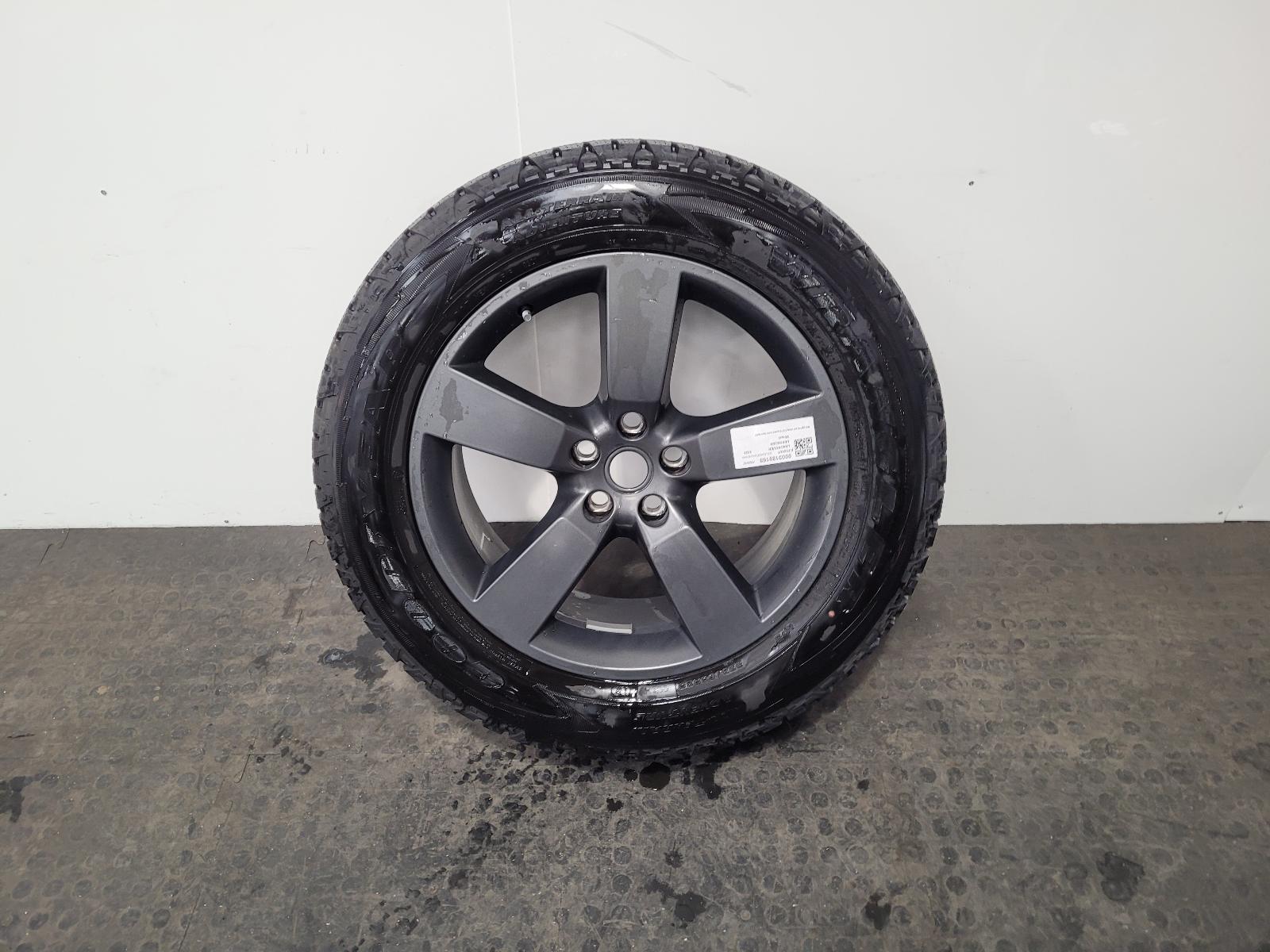 View Auto part Wheel Land Rover Defender 2024