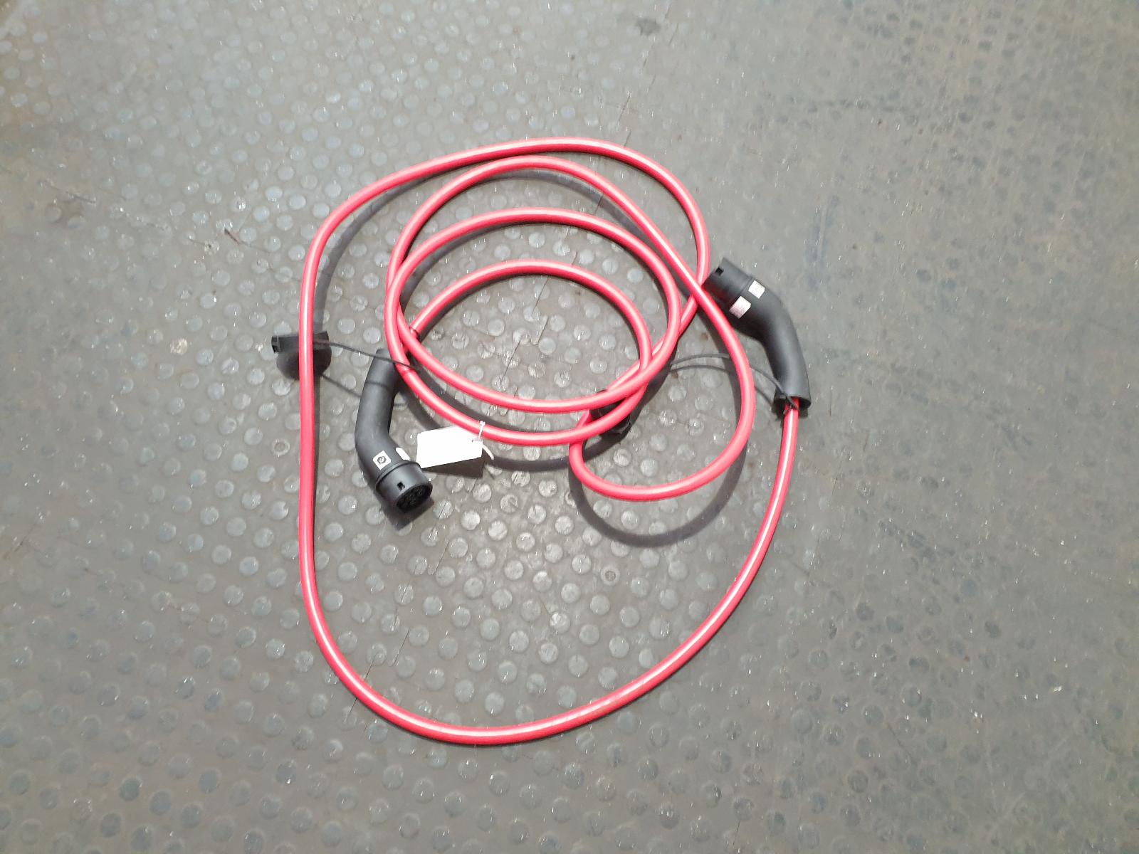 View Auto part Cable Peugeot 2008 2024