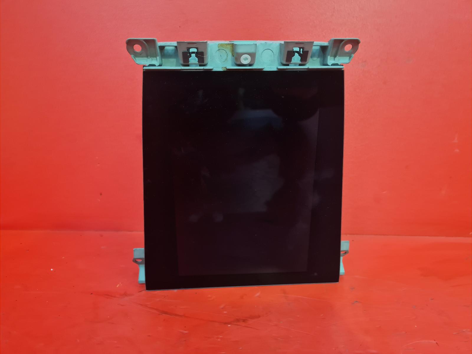 View Auto part Heater/AC Controller Porsche Taycan 2023