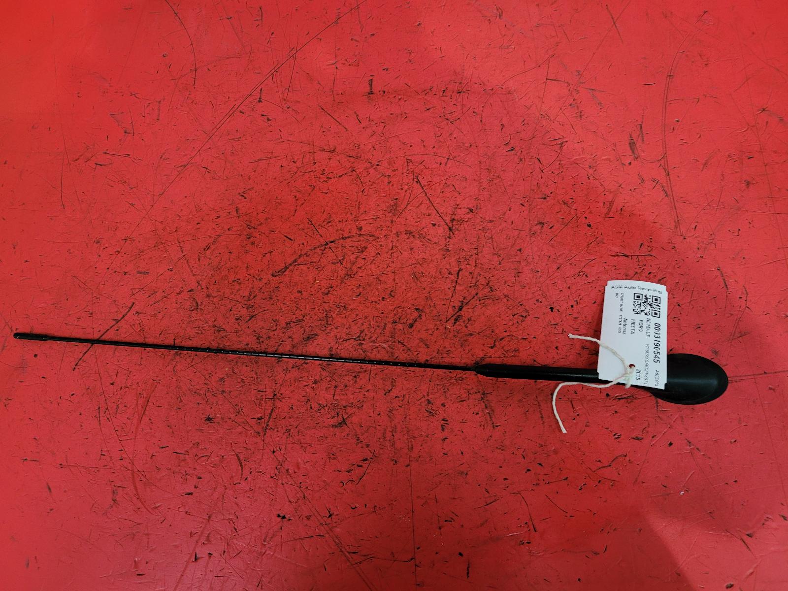 View Auto part Antenna Ford Fiesta 2015