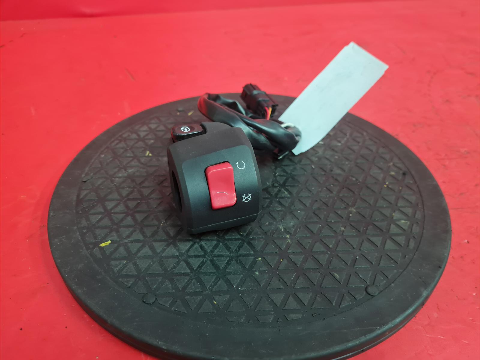 View Auto part RH Switch Gear Kawasaki Er 650 Ssfan 2024