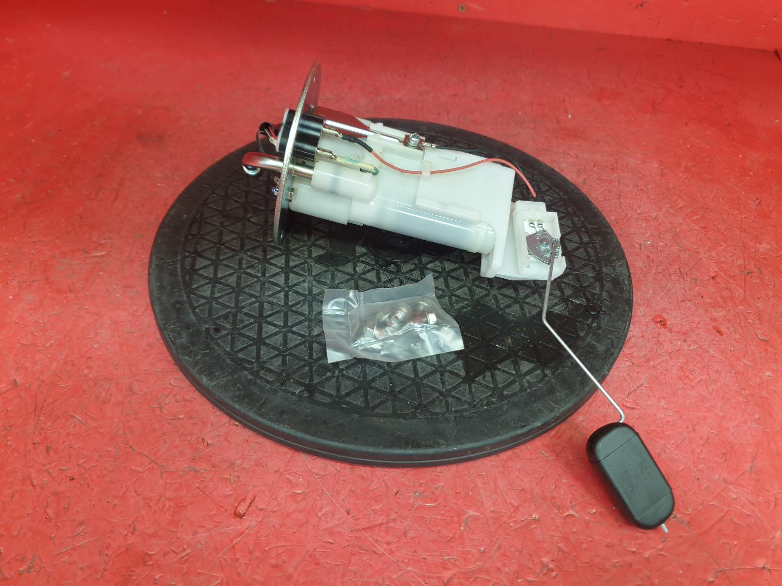 View Auto part Fuel Pump Kawasaki Er 650 Ssfan 2024