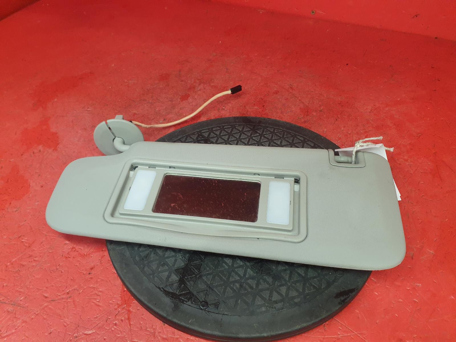 View Auto part Sun visor Vauxhall Astra 2014