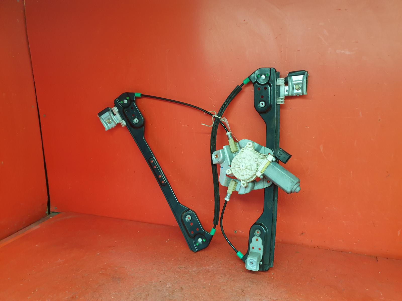 View Auto part LF Window Regulator Chrysler 300c 2006