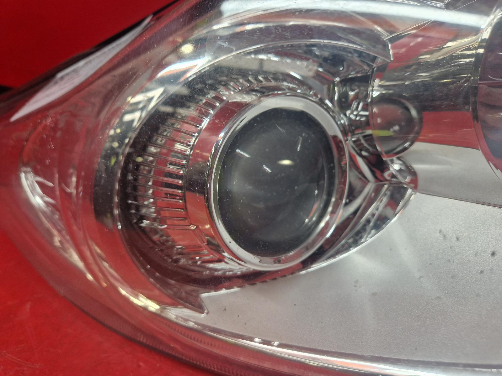 View Auto part R Headlamp Ford Fiesta 2010