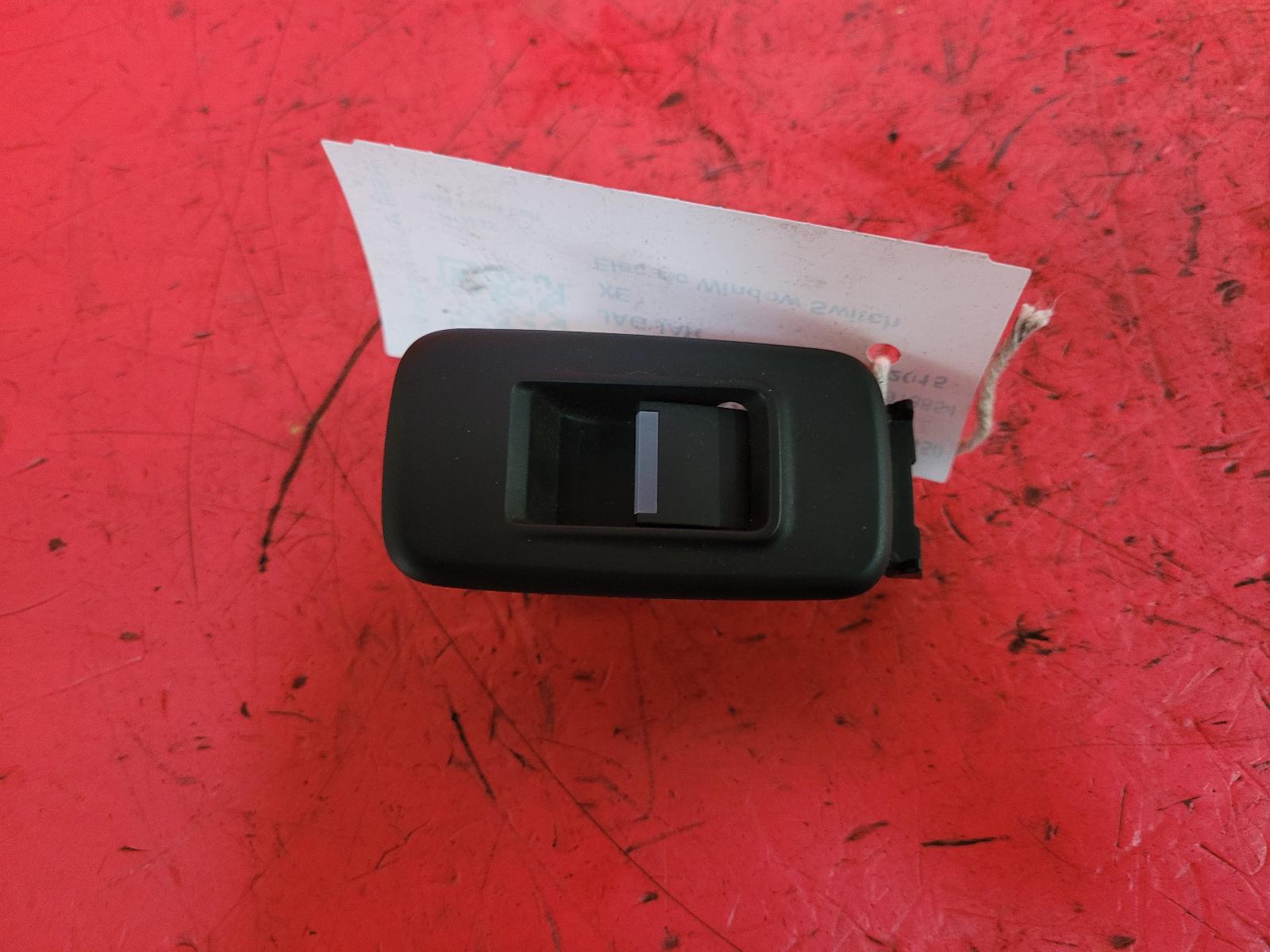 View Auto part Elect. Window Switch Jaguar Xe 2015