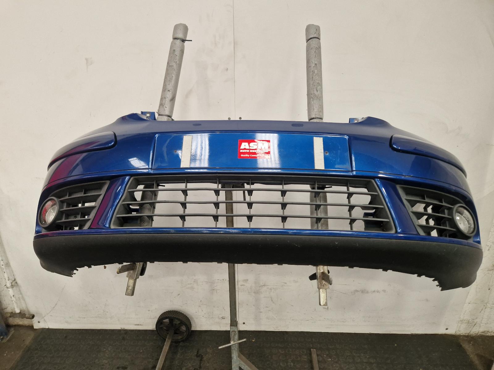 View Auto part Front Bumper Volkswagen Golf Plus 2005