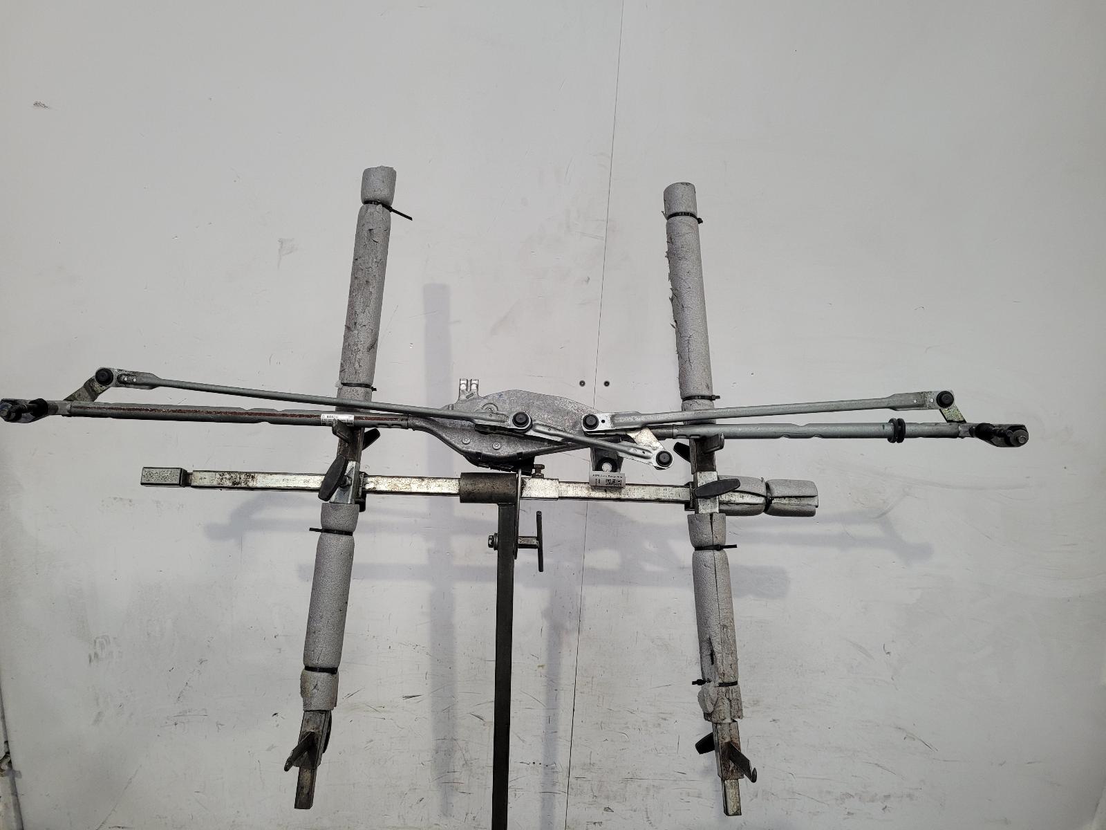 View Auto part Wiper Motor Front Vauxhall Astra 2016