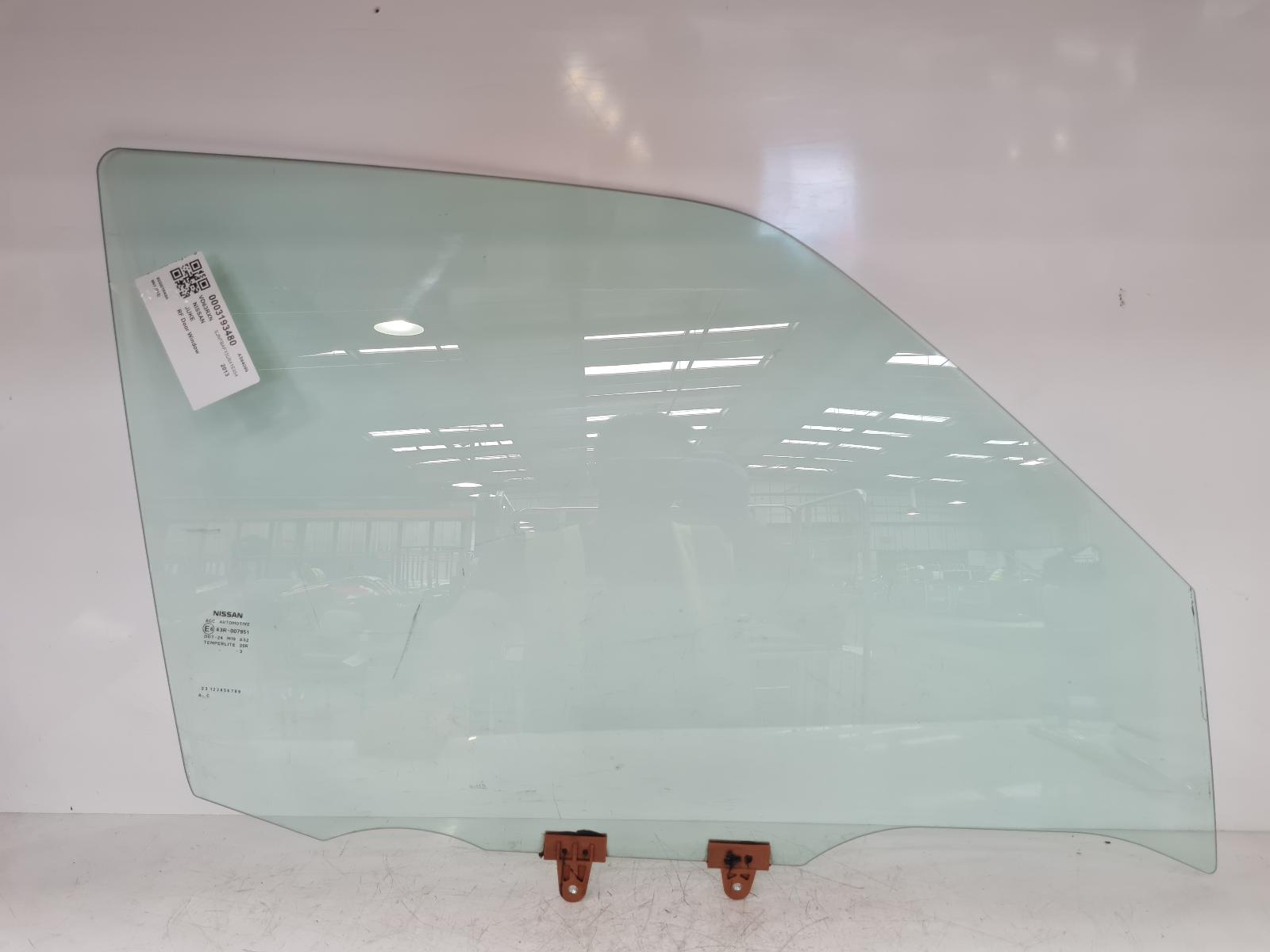 View Auto part RF Door Window Nissan Juke 2013