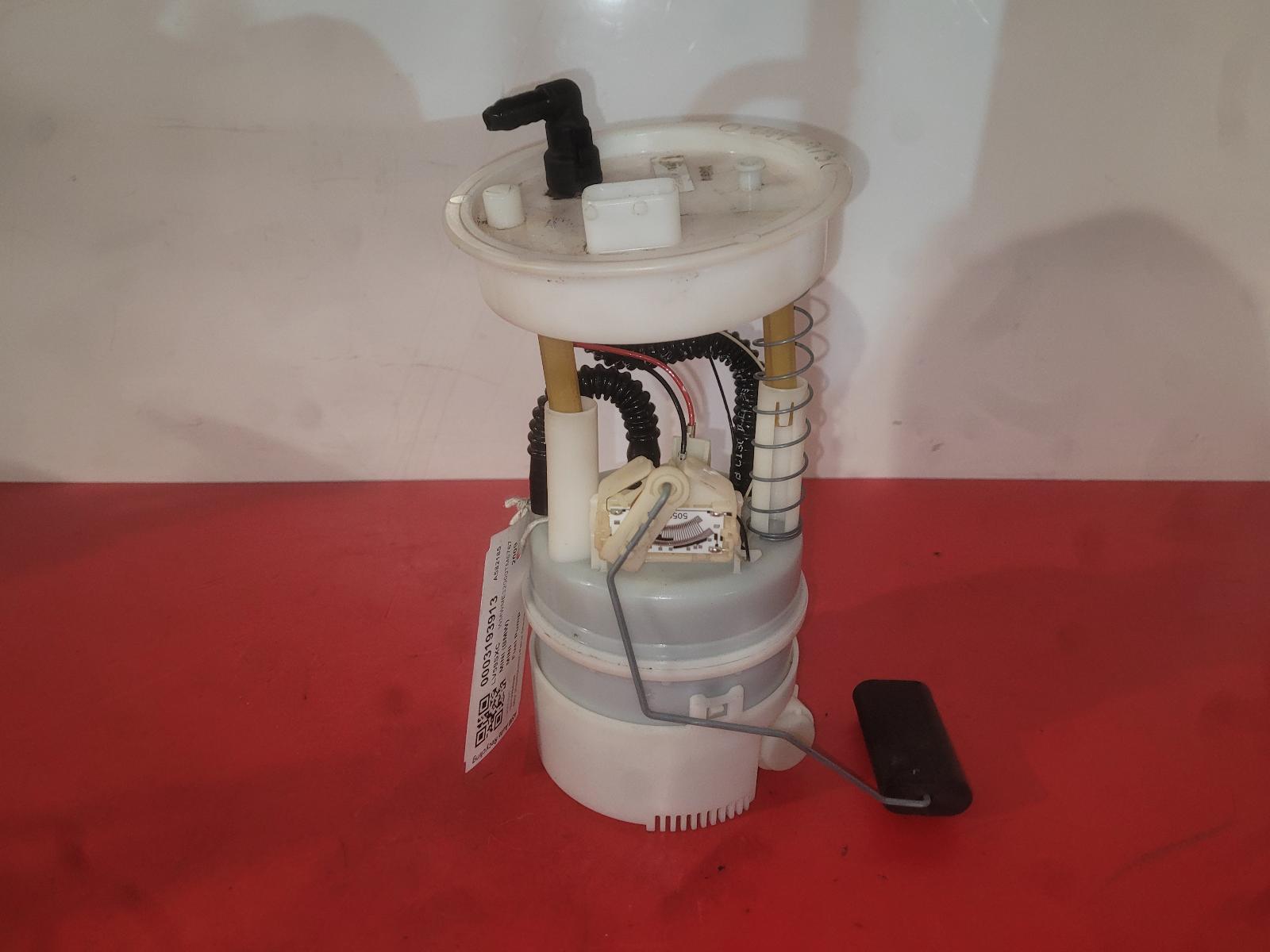 View Auto part Fuel Pump Mini (bmw) Mini 2009