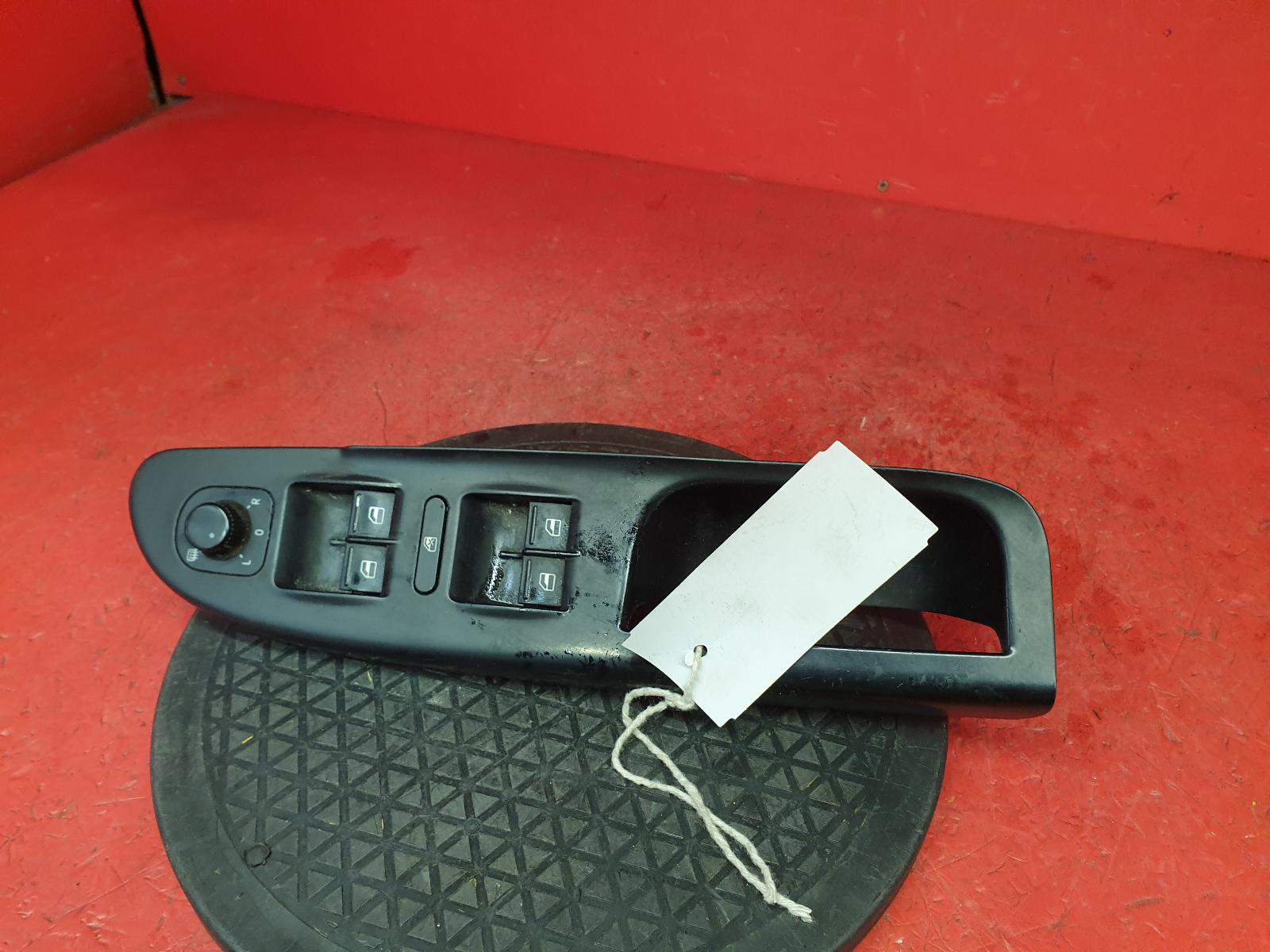 View Auto part Elect. Window Switch Volkswagen Passat 2009