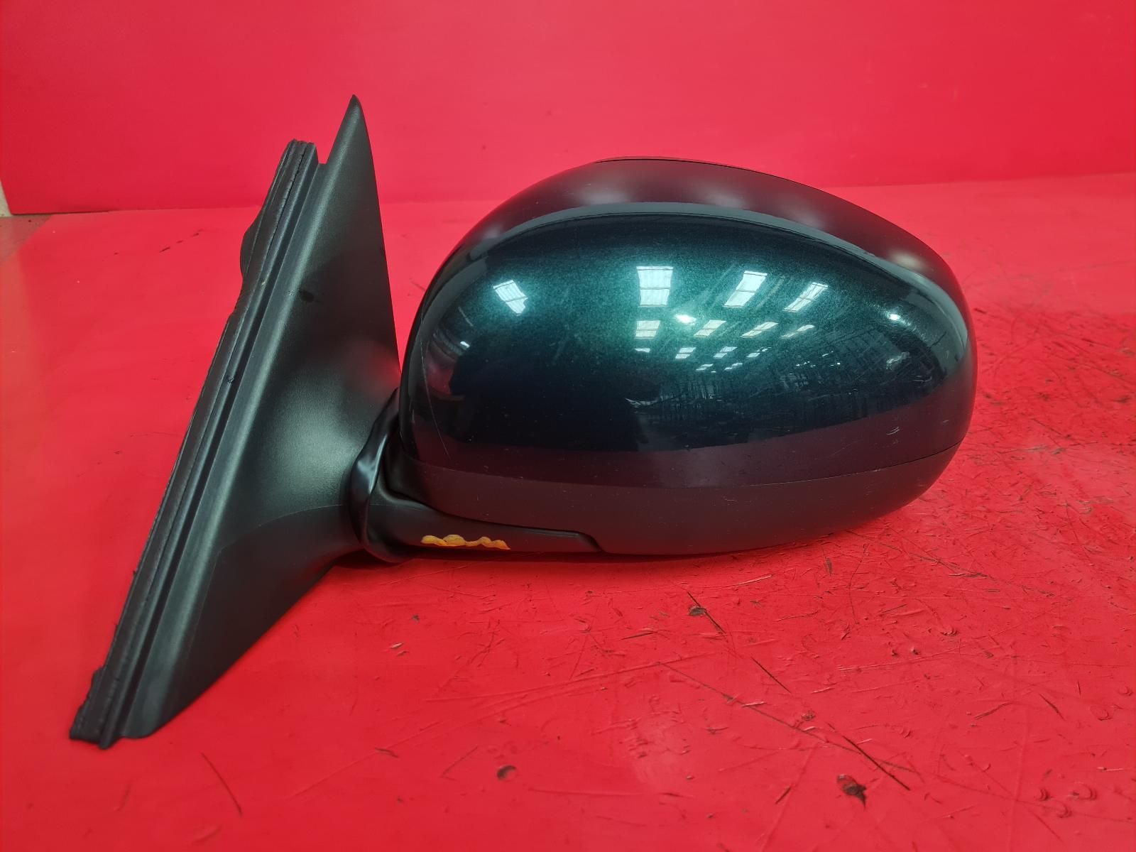 View Auto part L Door Mirror Skoda Fabia 2009