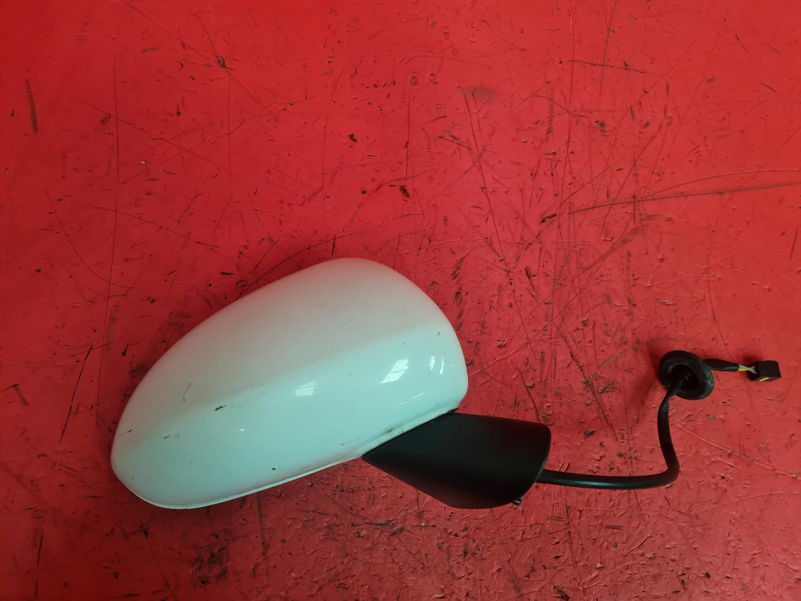 View Auto part R Door Mirror Vauxhall Corsa 2011