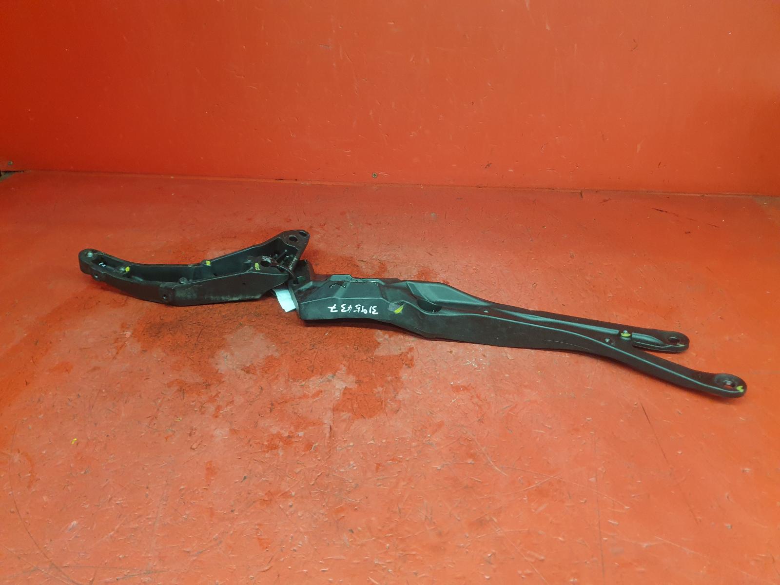 View Auto part Misc Bracket Kawasaki Zr 800 2015