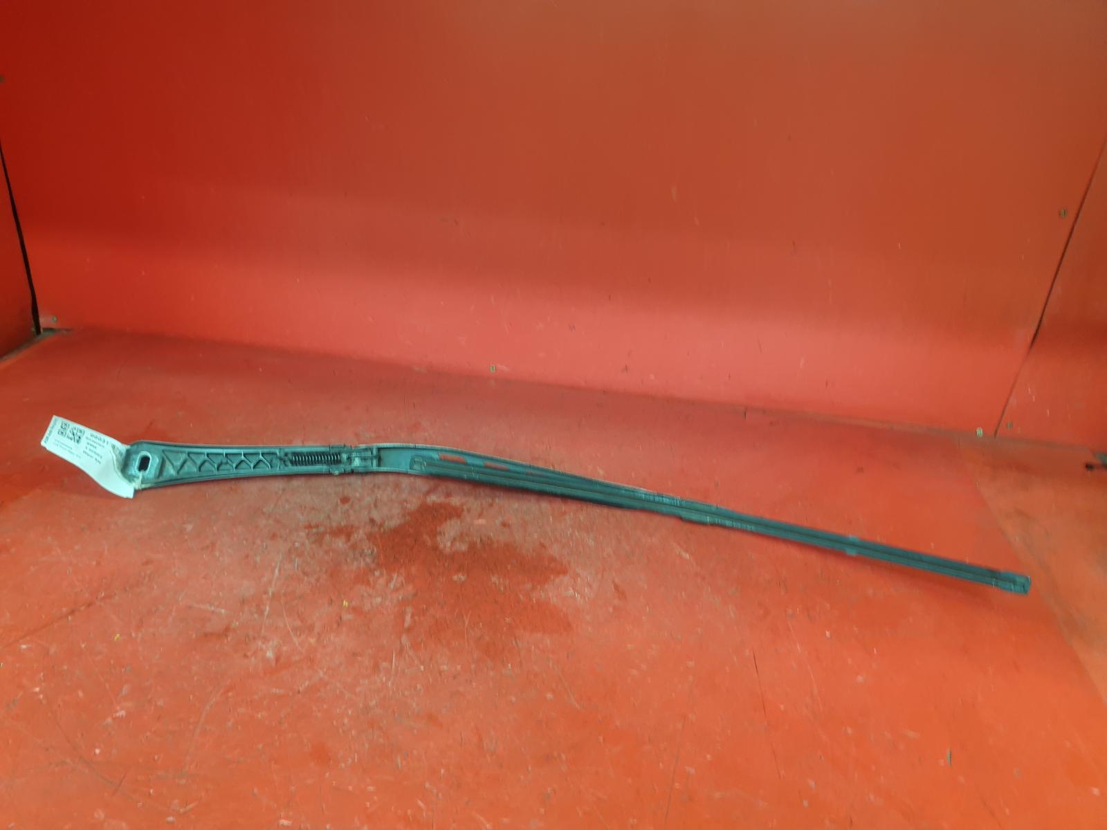 View Auto part Wiper Arm Bmw 5 Series 2006