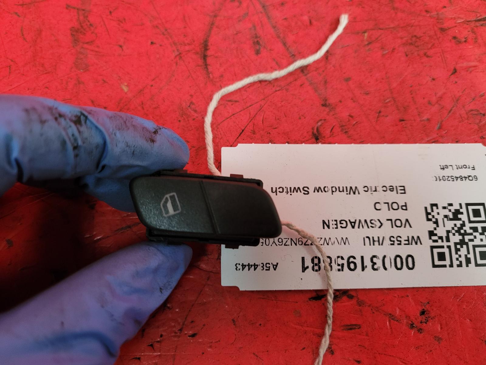 View Auto part Elect. Window Switch Volkswagen Polo 2005