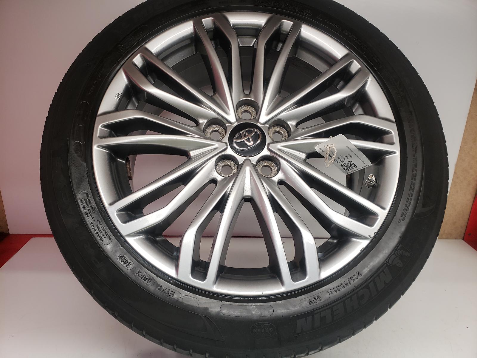 View Auto part Wheel Toyota C-hr 2021