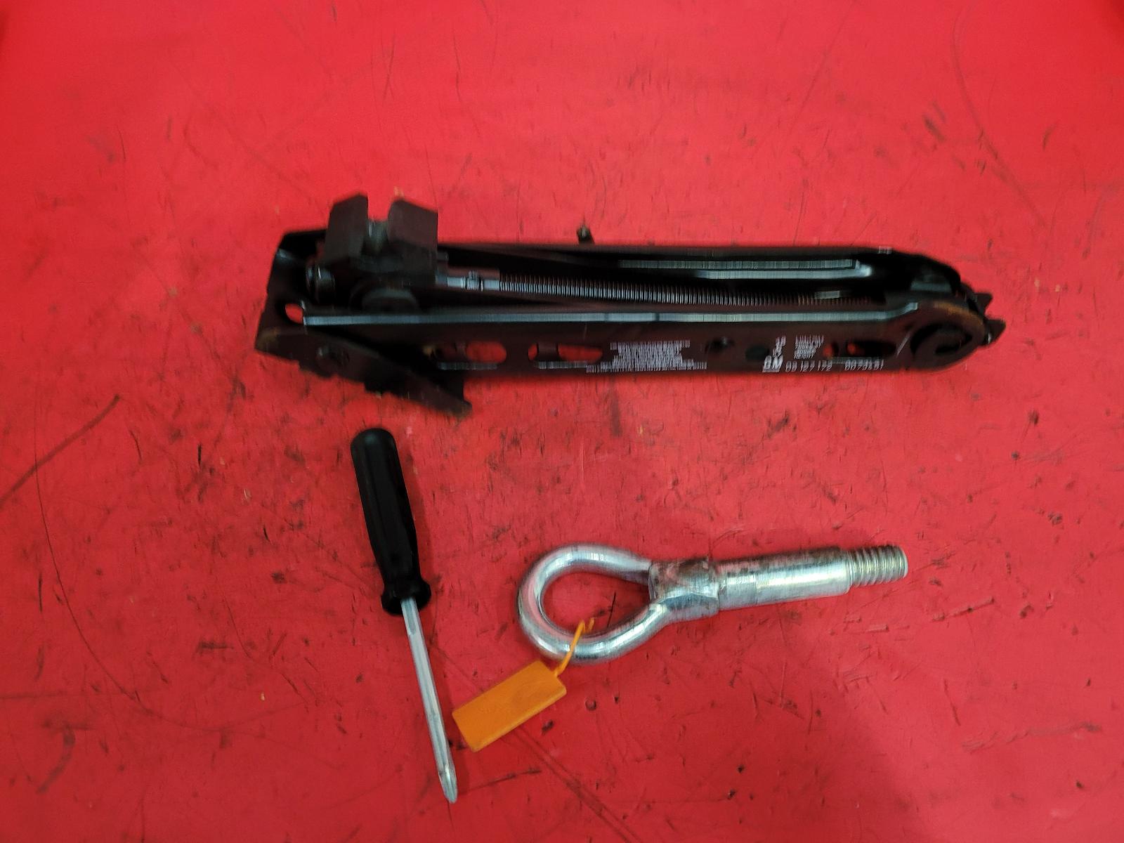 View Auto part Jack Vauxhall Corsa 2012