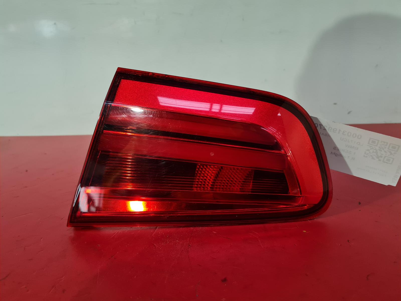 View Auto part R Taillight Bmw 1 Series 2017