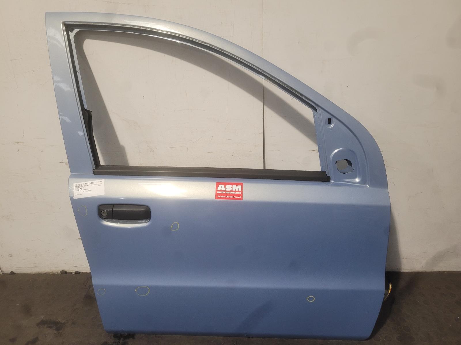 View Auto part R Front Door Fiat Panda 2007