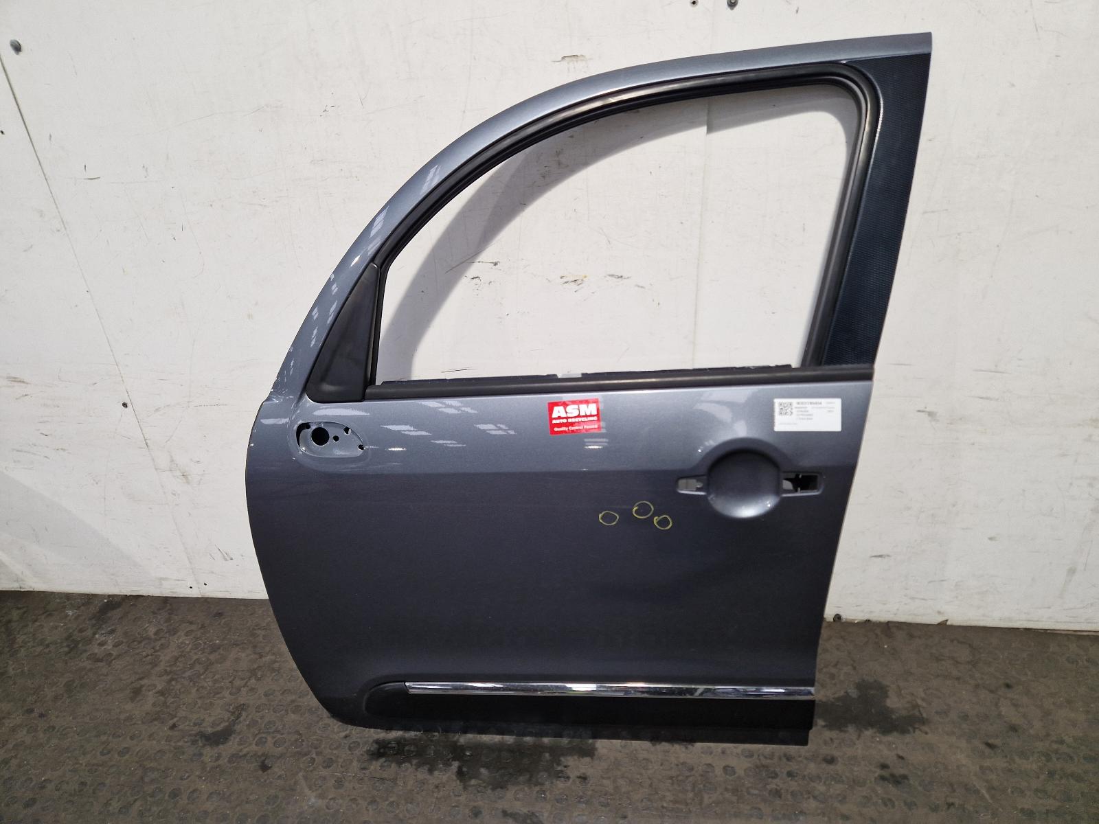 View Auto part L Front Door Citroen C3 Picasso 2010
