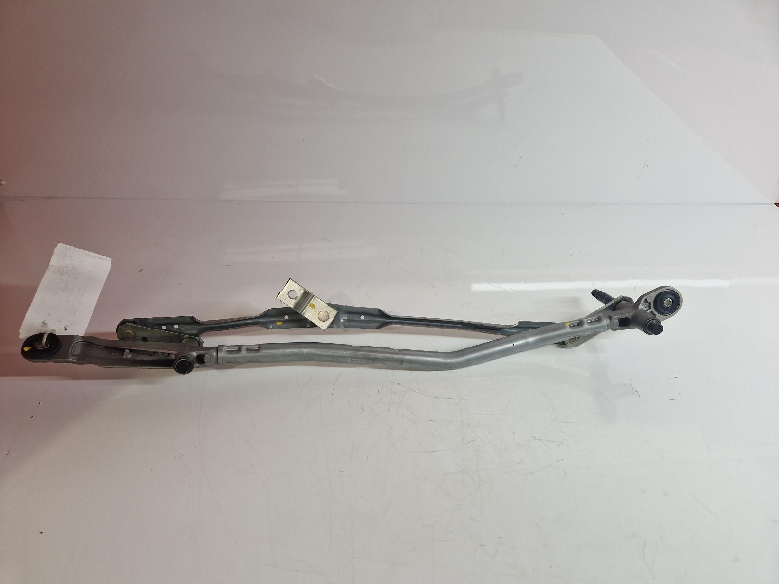 View Auto part Wiper Linkage Bmw 1 Series 2022
