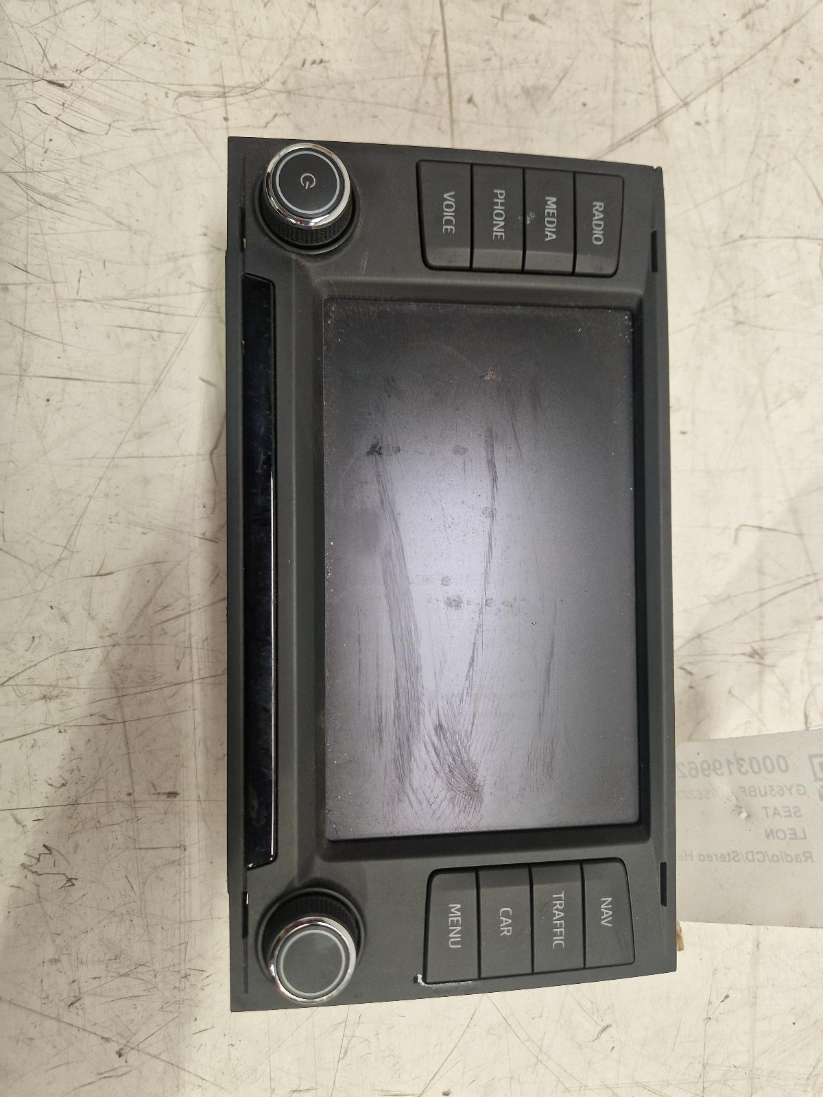 View Auto part A/V Equipment Seat Leon 2015